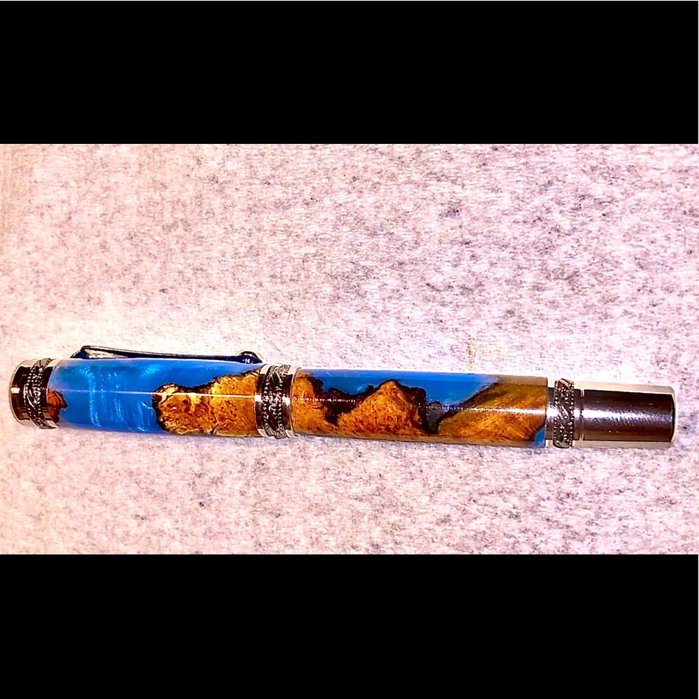 Hand made Majestic Fountain Pen.